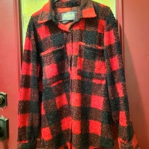 Ladies Buffalo plaid shirts size large. Brand name Natural Reflections